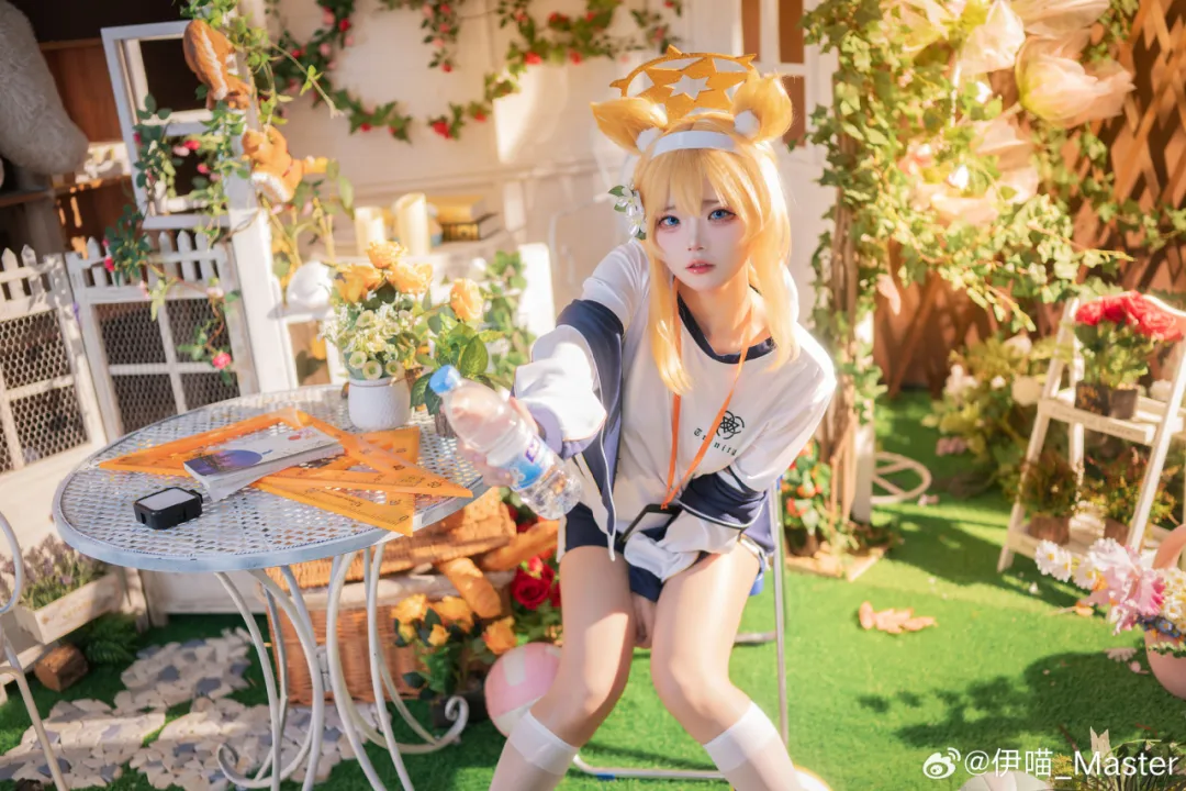 COSPLAY | 虚情假意不值得着迷