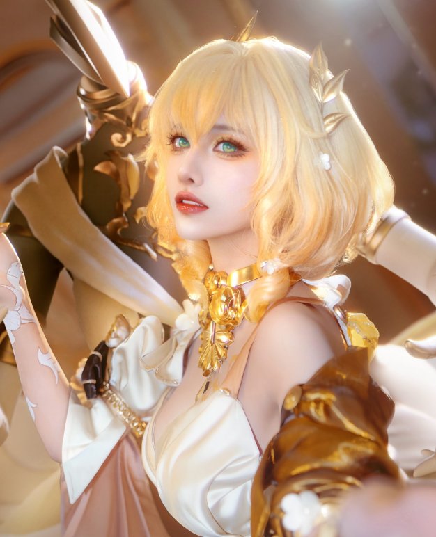 Cosplay | 轻抚圣城的丝网，凝听命运的生息